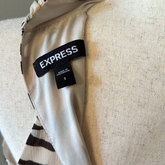 Express Women's Size Small Neutral Animal Print Maxi Dress - Picture 12 of 14